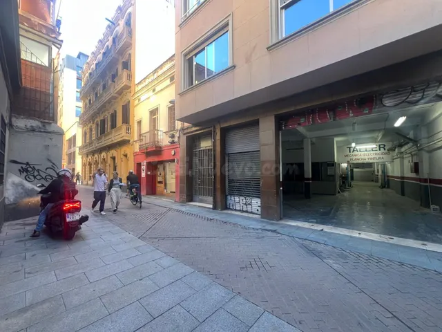 Local comercial en calle Séneca — 4