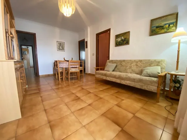 En lo pagan piso de 3 dormitorios buen estado — 6