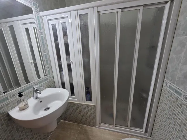 Encantadora casa con dos apartamentos independientes  en Picadueñas — 13