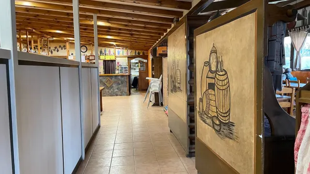 Venta de restaurante y fábrica de embutidos — 7