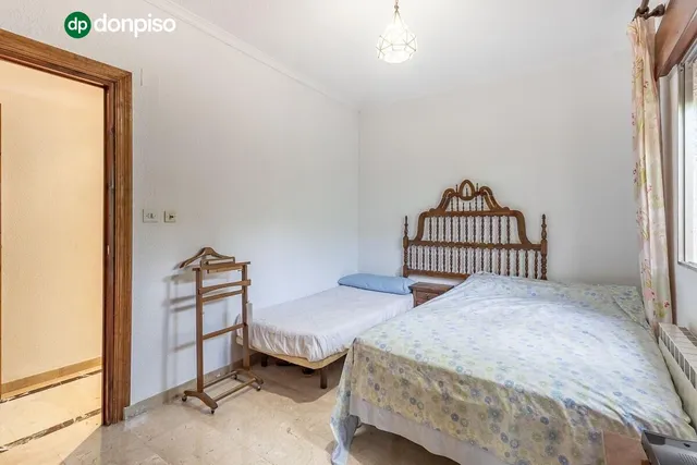 Espectacular Chalet en Ogijares - Ideal para Familias — 20