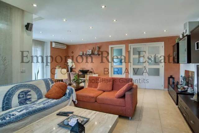 HERMOSA CASA CON PISCINA CERCA DE LA PLAYA - VENTA O ALQUILER CON OPCION A COMPRA — 10