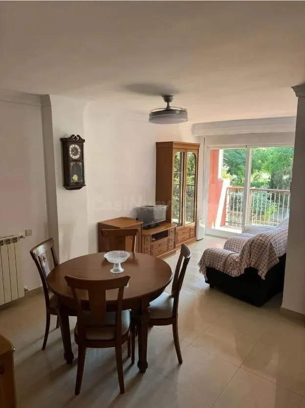 🏡 Piso luminoso recién reformado en alquiler – Ideal para es