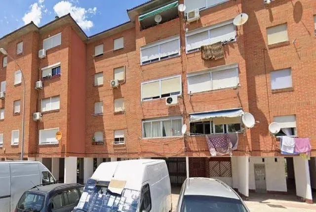 SE VENDE piso OKUPA en C Torrejon de Torrejón de Ardoz - foto 3