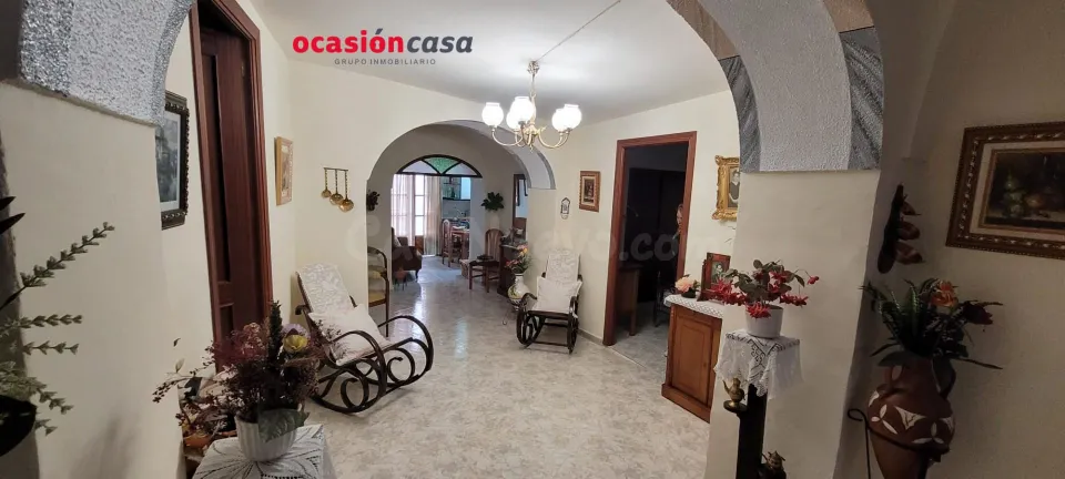 CASA EN VENTA CON TEJADO NUEVO