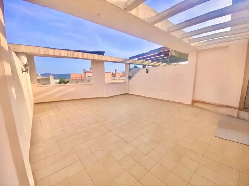 Magnifico atico duplex en el parque severo ochoa, la vivienda esta alquilada especial para invesores