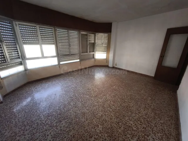 Piso 3 habitaciones en venta - CALLE AGUILAR