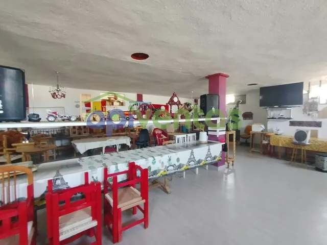 Casa vallada de 3 plantas — 32