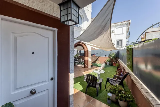 Casa en Gojar con patio de 65m — 35