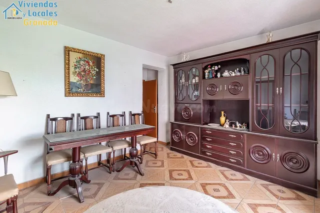 Piso en Zaidín — 5
