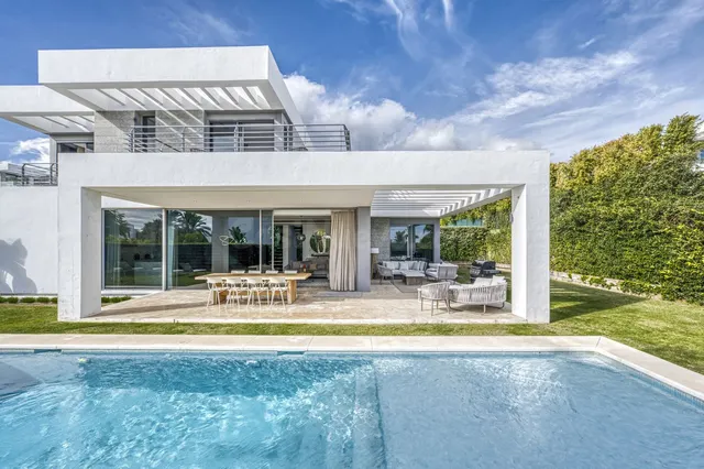 Chalet 5 habitaciones 441m² en venta - Costa Del Sol