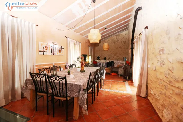 CASA INDEPENDIENTE EN EL CENTRO DE SAGUNTO — 2