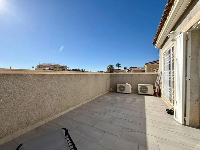 Villa 4 habitaciones 191m² en venta - Punta Prima — 14