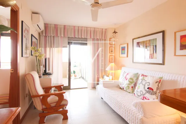 Estudio en primera línea de calpe — 7
