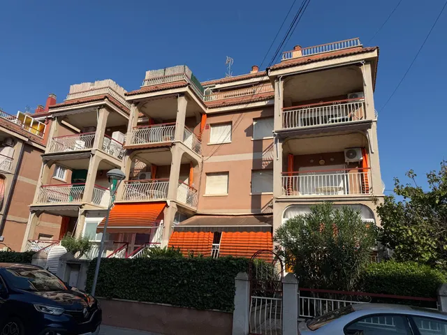 Vivienda esquinera a la venta a pocos metros de la playa — 22