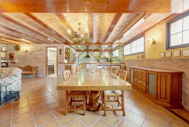 Vive la exclusividad y el confort en esta magnífica vivienda - foto 5