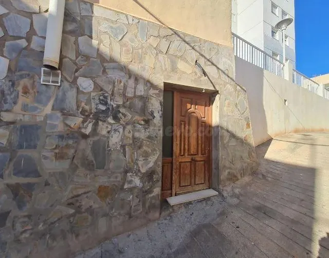 SE VENDE piso OKUPA en C Remo 22 de Adra - foto 3