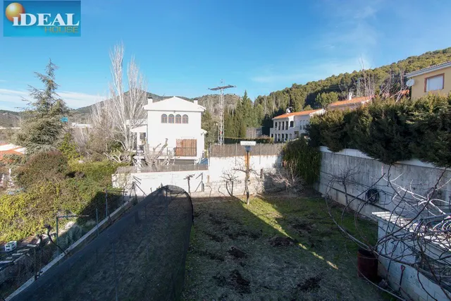 A6515D7. Huétor Santillan. www.idealhouse.es — 38