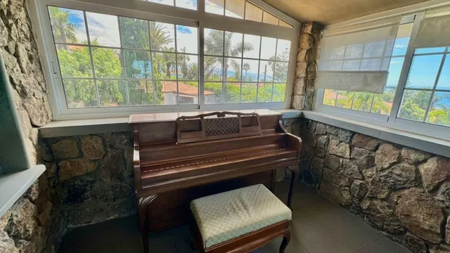 Villa independiente con piscina, jardines y vistas panorámicas al mar y al Teide. — 32