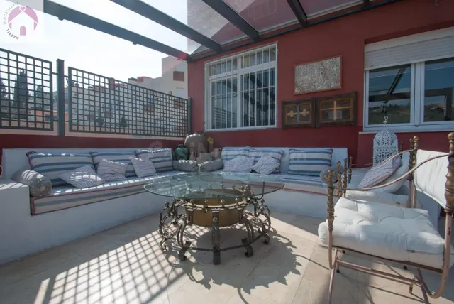 Exclusivo chalet en Urbanización El Serrallo - foto 3