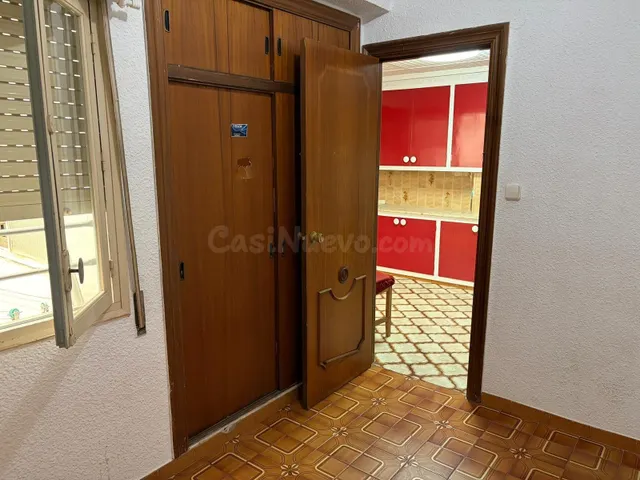 Piso en Corazón de Jesús, Elche — 8