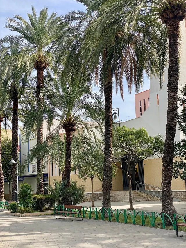 PISO EXTERIOR JUNTO A LOS JARDINES DEL TURIA — 23