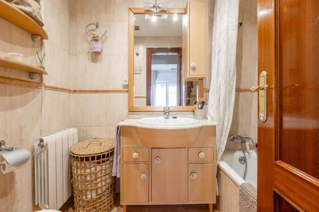 Espectacular chalet adosado en el Vial de Churriana de la Vega: eficiencia, confort y listo para entrar a vivir! — 39