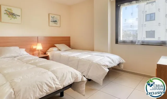 Apartamento de alto standing en Roses a 50 m del mar — 16