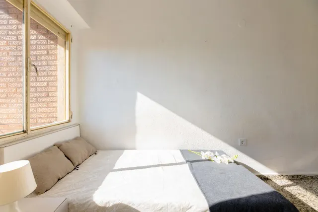 Piso con gran balcón en Avenida Burjasot — 34