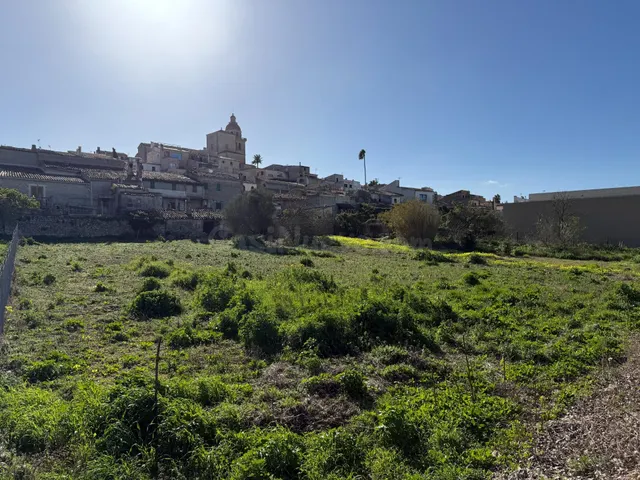 ️ SOLAR URBANO DE 446M EN MONTUÏRI: LICENCIA RÁPIDA - foto 3