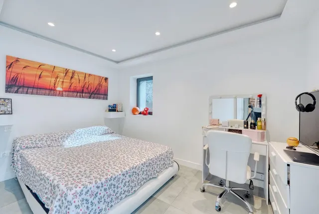 Chalet 4 habitaciones 339m² en venta - Istan pueblo — 18