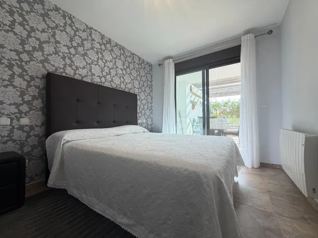 Amplia vivienda en Casares Costa con espectacular terraza privada, garaje y trastero — 8