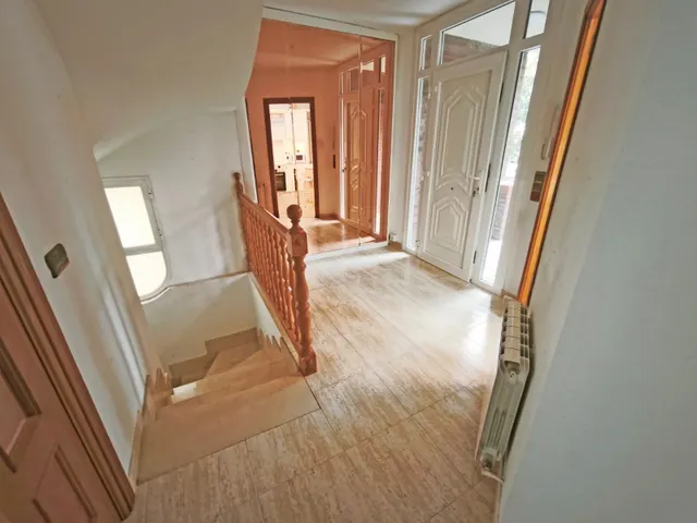 Casa adosada con terrazas y garaje en Benavent de Segrià — 7