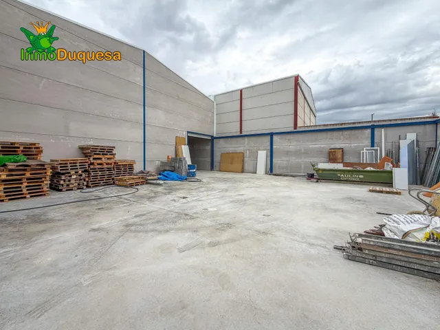 Nave industrial "NUEVA A ESTRENAR" en Atarfe. (Pol. Ind. Los Álamos). — 9