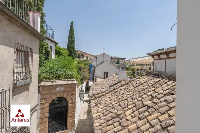 Espectacular casa con vistas directas a la Alhambra y Licencia Turística Activa en el Albaicín — 42