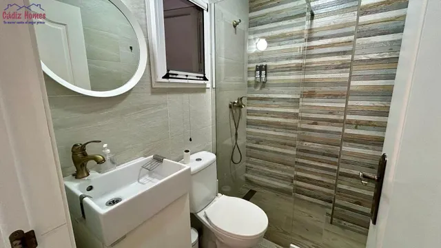 VIVIENDA PARA ENTRAR A VIVIR EN PLENO CENTRO DE LA CIUDAD.-CERCA DE LA CATEDRAL — 19