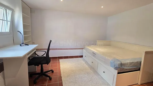 EN ALQUILER PARA ESTUDIANTES PISO RECIÉN REFORMADO CON GASTOS INCLUIDOS EN VILLANUEVA DE LA CAÑADA — 8