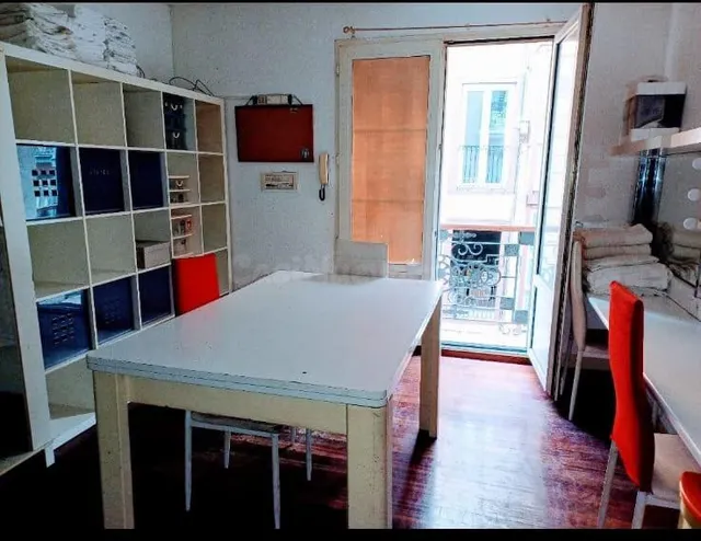 ALQUILER OFICINA AMPLIA CENTRO AYUNTAMIENTO