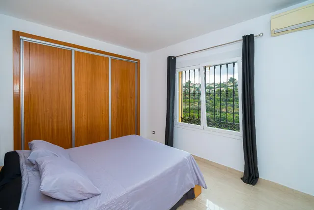 Villa  de 5 dormitorios en venta en Orba, Costa Blanca. — 14