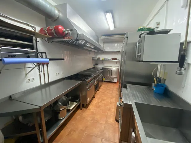 Restaurante en venta en pleno Paseo Miguel Santana — Portman, Murcia — 9