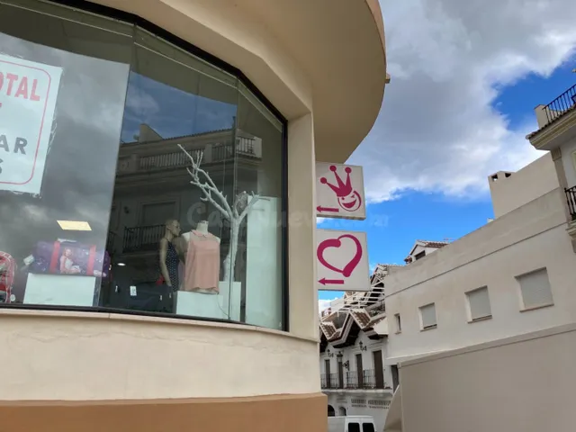 Local comercial 160m² en alquiler - Carretera cartama