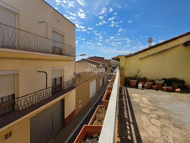 Espectacular casa de 567 m2 con infinitas posibilidades en Almenar — 24