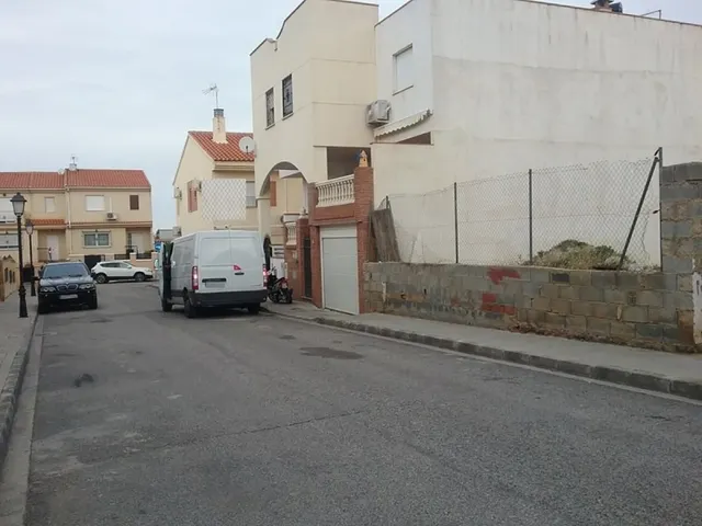 Bonita parcela en Huétor Vega — 4