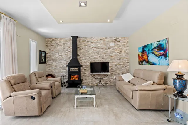 EXCLUSIVO CHALET INDEPENDIENTE DE UNA SOLA PLANTA EN EL VENTORRILLO – CÚLLAR VEGA — 14