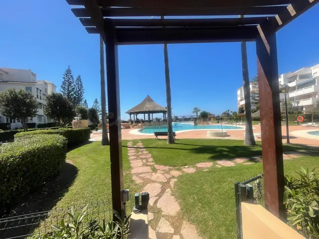 PLANTA BAJA EN PLAYAS DEL GOLF LA ROMANA - foto 3