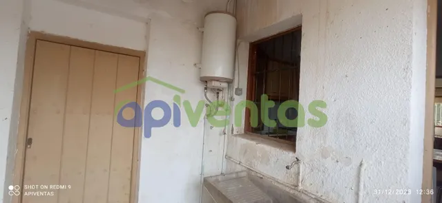 Casa con terreno y nave, LA ESCUCHA — 23