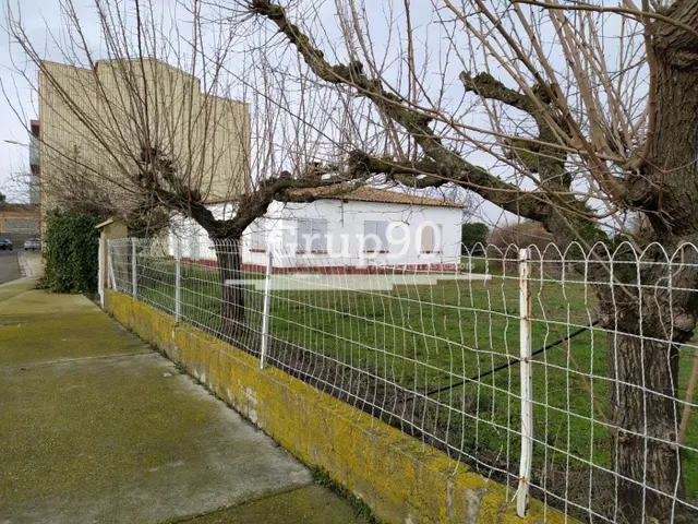 TERRENO URBANO EN VILANOVA DEL SEGRIA - foto 2