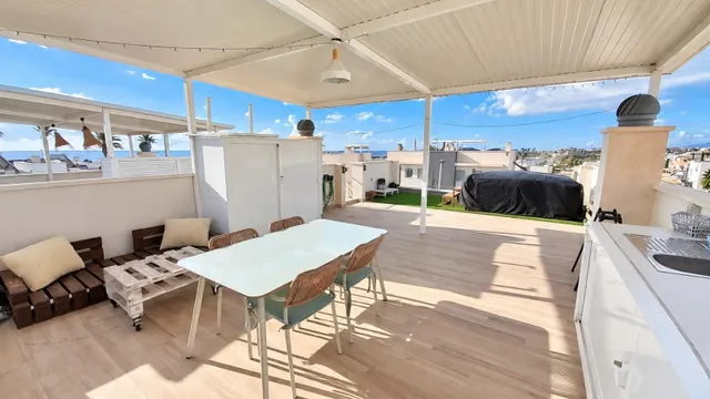 ¡¡en el alamillo a 150 metros del mar!! 2 hab + solárium con jacuzzi y vistas 360º panorámicas — 10