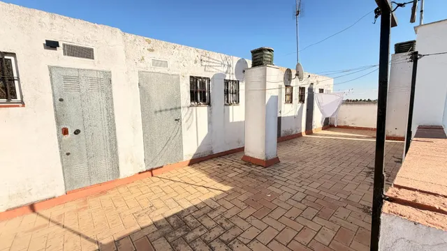 Piso de 3 dormitorios con trastero en zona Los Ratones | Los Palacios — 23