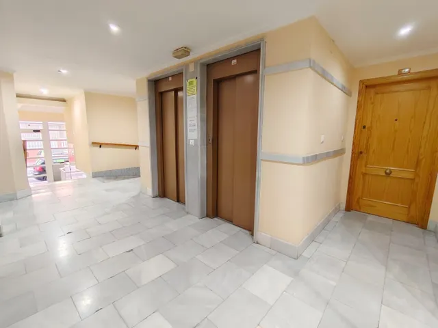Estudio con zona de dormitorio extra y piscina — 19
